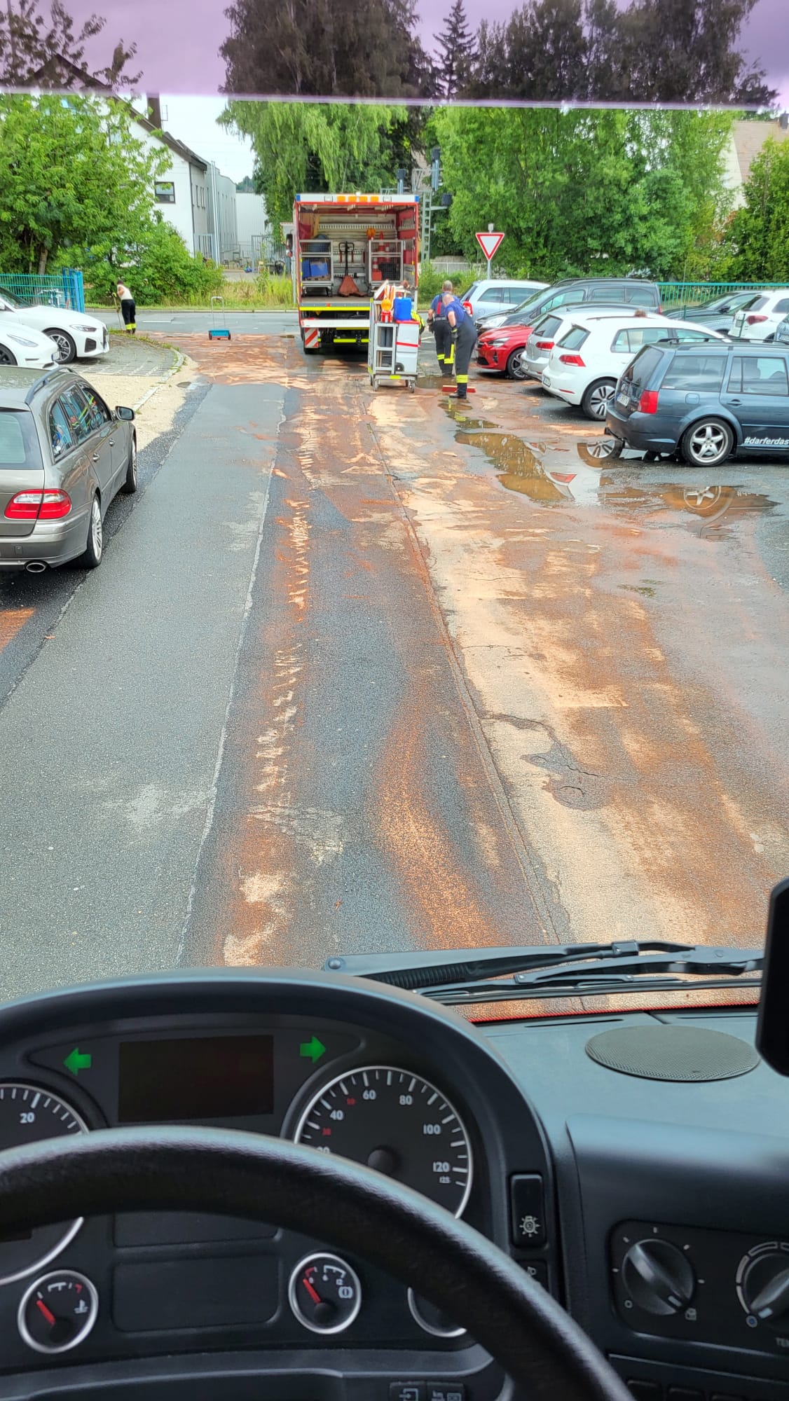 Einsatzfoto  THL 1 - klein - Straße ...