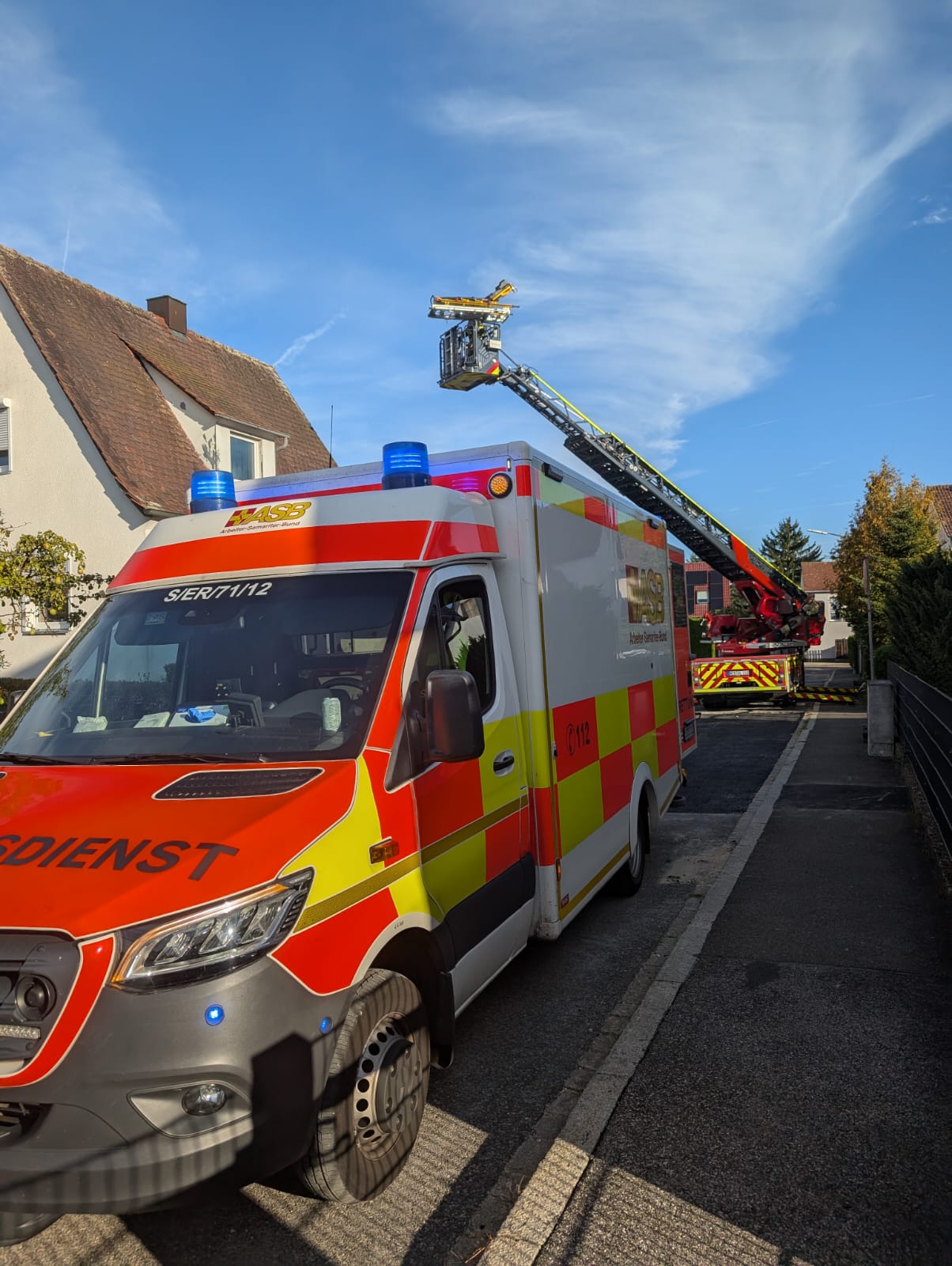 Einsatzfoto  THL RETTUNGSKORB - RD - ...